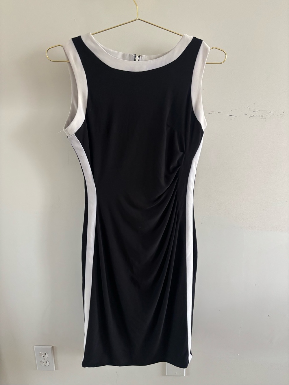 CHAPS M Black White Colorblock Ruched Sheath Dress